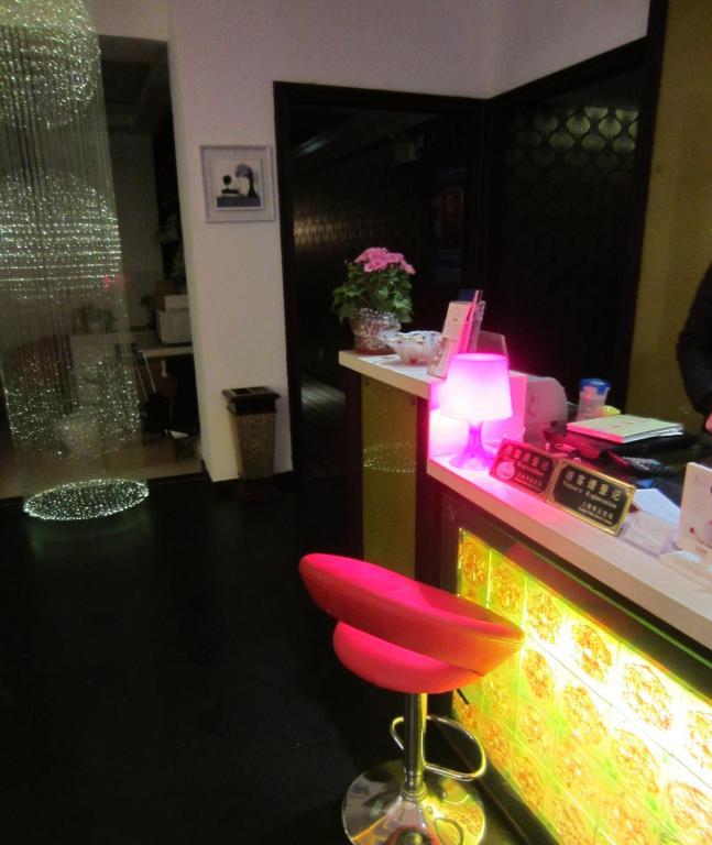 Jiujiu Holiday Hotel Şanghay Dış mekan fotoğraf